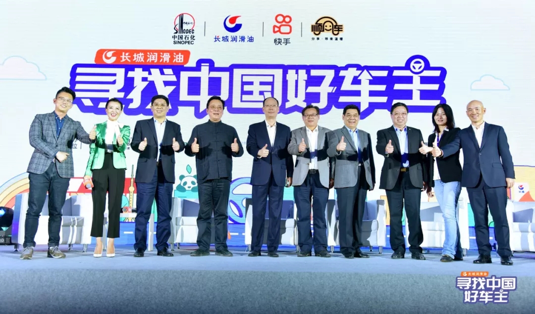 亚洲精品久久久久中文字幕二区