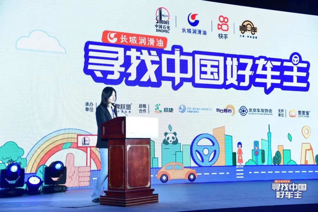 亚洲精品久久久久中文字幕二区